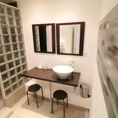 1 Bedroom- 2 Mins From The Palais- Joffre 263 By Interhome Appartement *