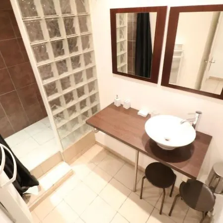 1 Bedroom- 2 Mins From The Palais- Joffre 263 By Interhome *